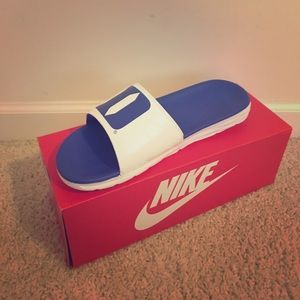 “Duke Blue Devil” Flip Flops